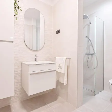 Villa Luxury Ante With Pool *