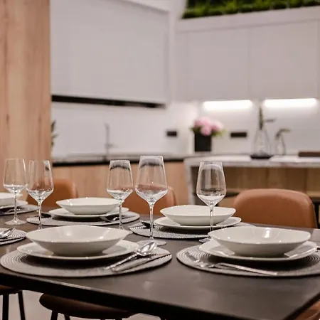 Luxury Ante With Pool Willa *