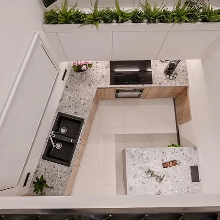 Luxury Ante With Pool Villa