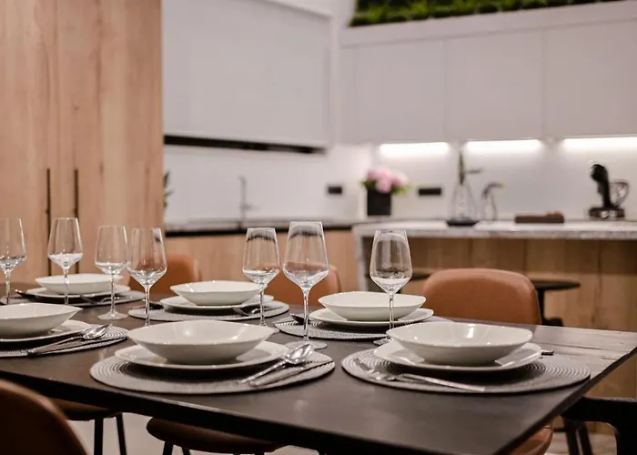 Luxury Ante With Pool Villa *