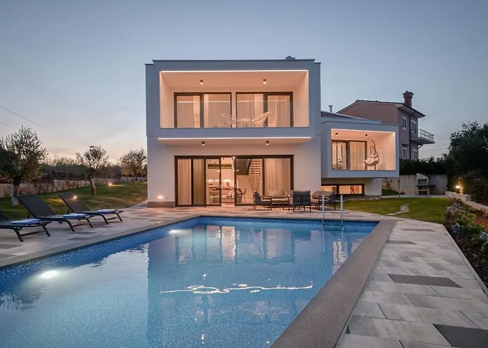 Villa Luxury Ante With Pool Dobrinj